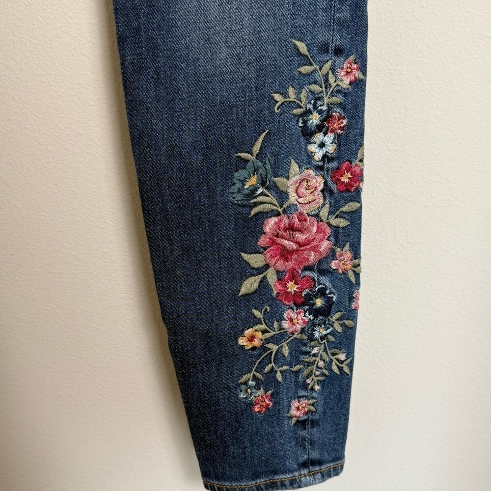 Driftwood Jackie Embroidered Floral Skinny Jeans Size 27 - Picture 3 of 6